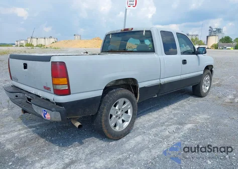 2002 GMC Sierra 1500 Sle z USA, uszkodzony, nr VIN 2GTEC19V721345759